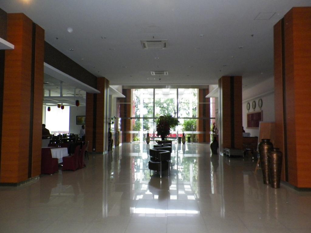 Lampion Hotel Solo 外观 照片