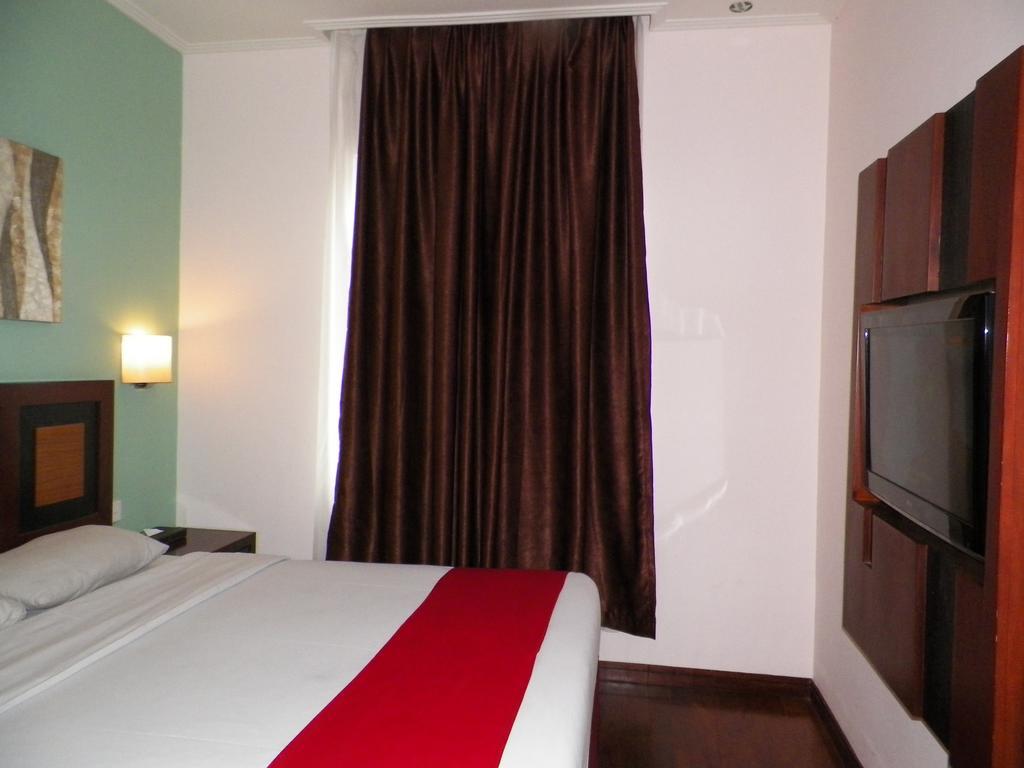 Lampion Hotel Solo 外观 照片