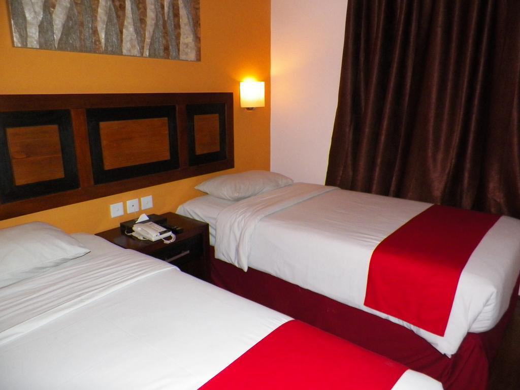 Lampion Hotel Solo 外观 照片