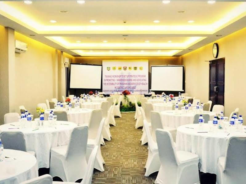 Lampion Hotel Solo 外观 照片